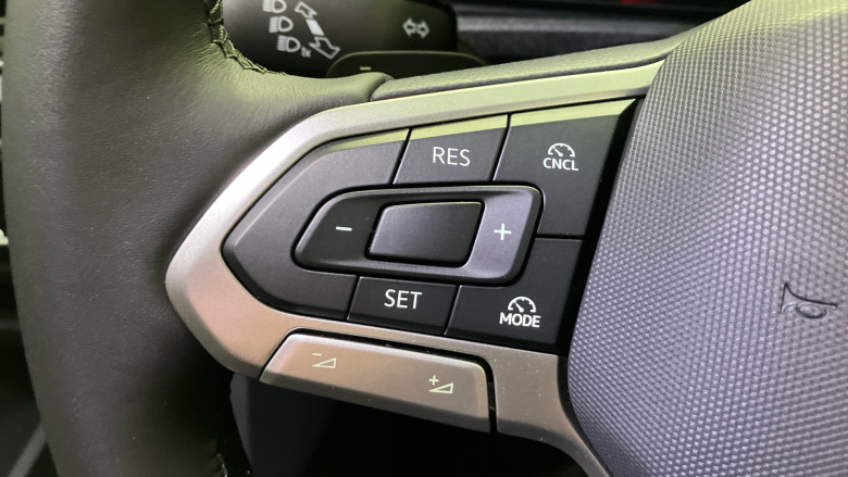 Volkswagen Caddy Maxi Caddy Cargo Maxi C20 Petrol 1.5 eHybrid 150 Commerce Pro Van DSG [Tech]